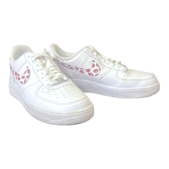 Nike Air Force 1 Low White Red Lips Women’s Sneakers Size 9.5 - Picture 12 of 12